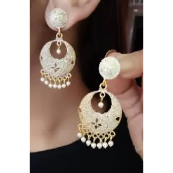 Quite Imitation Earring